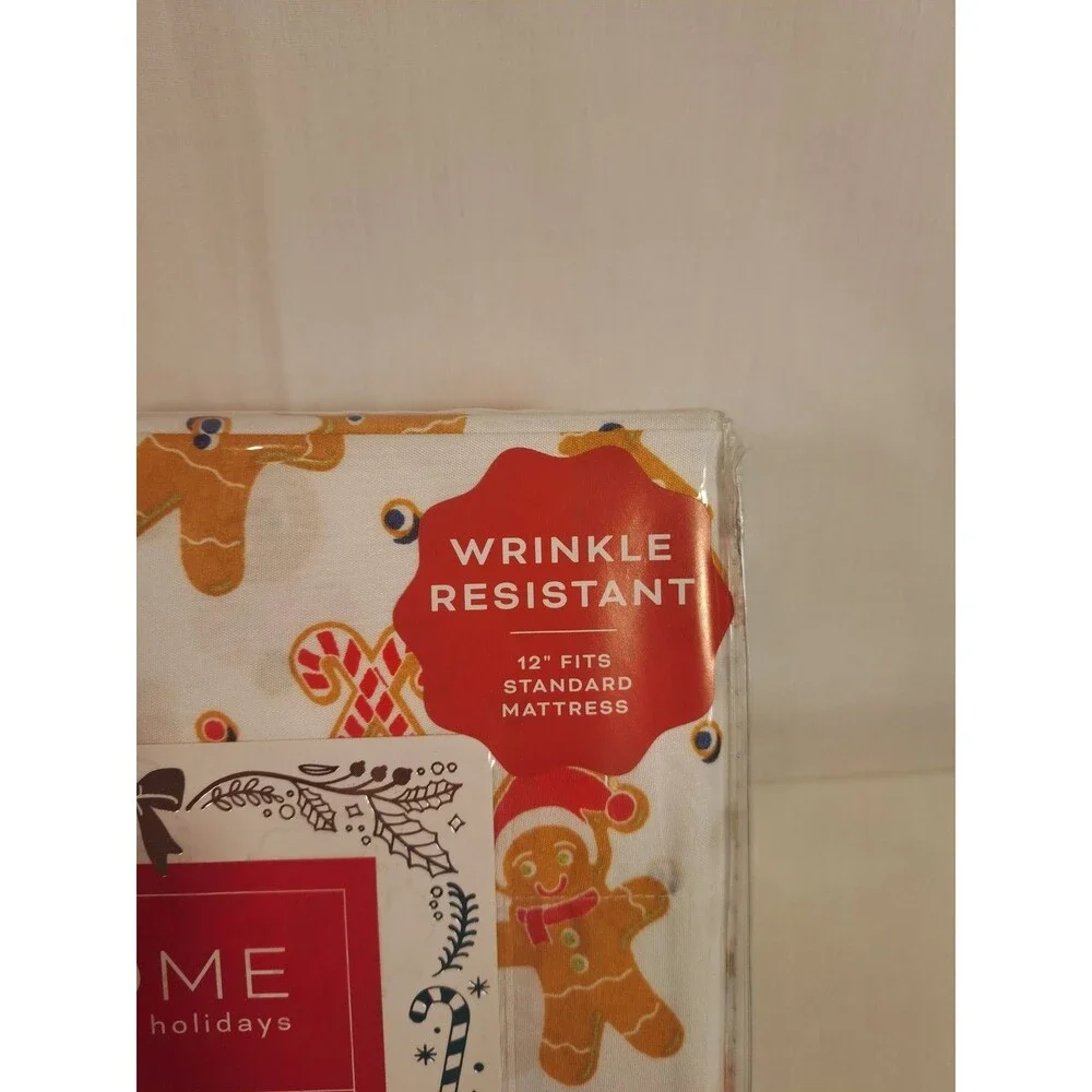 Home 4 Holidays Gingerbread,Candy Cane, Christmas Tree Twin Sheet Set Brand New